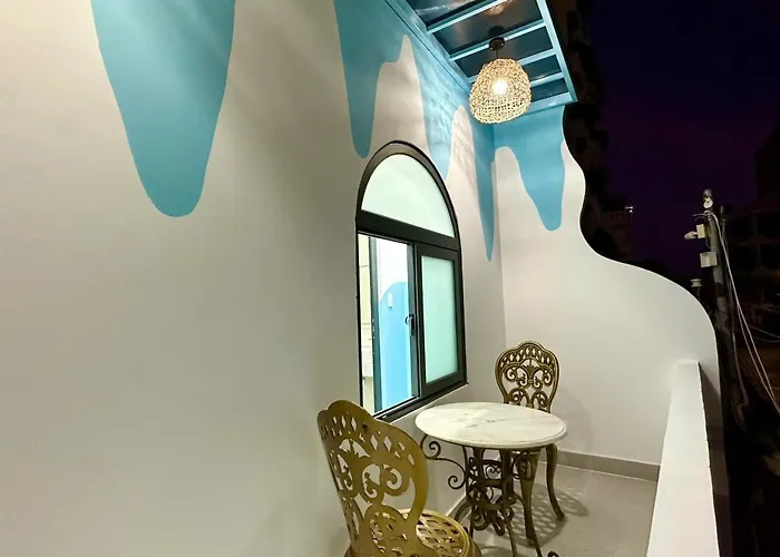 Santorini 17A - Gan Bien Bai Sau Di Bo Ra Bien